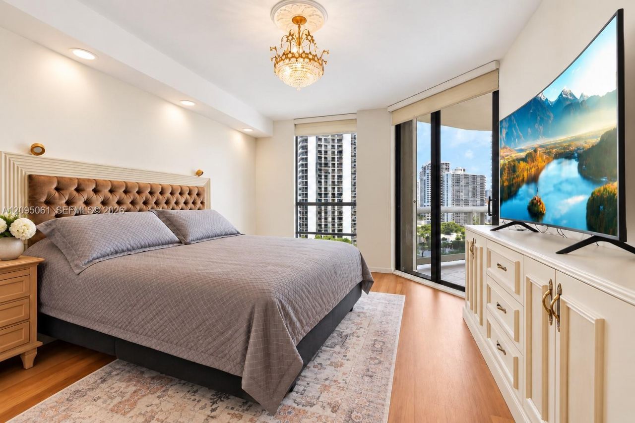20191 E Country Club Dr, Unit 1102, Aventura, FL 33180 Photo
