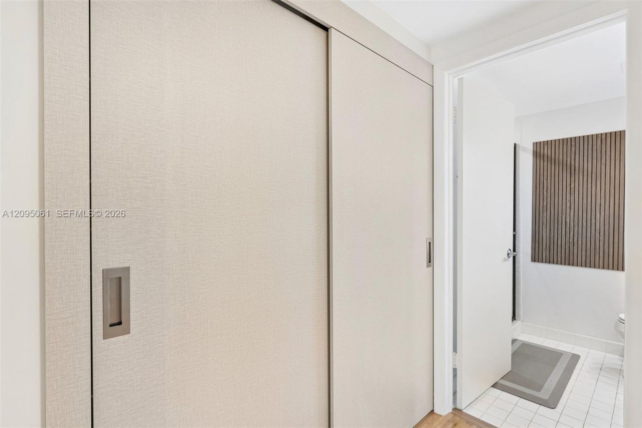 20191 E Country Club Dr, Unit 1102, Aventura, FL 33180 Photo