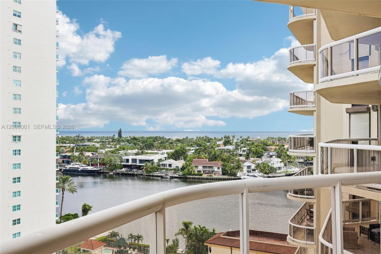 20191 E Country Club Dr, Unit 1102, Aventura, FL 33180 Photo