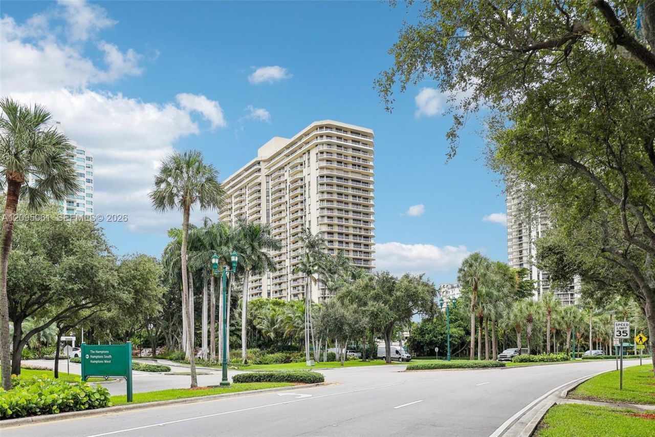 20191 E Country Club Dr, Unit 1102, Aventura, FL 33180 Photo