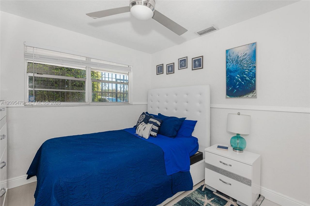 7171 Sheridan St , Hollywood, FL 33024 Photo