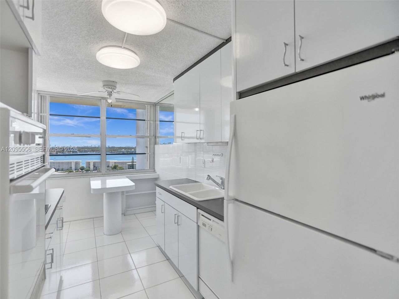 18071 Biscayne Blvd, Unit 1701, Aventura, FL 33160 Photo
