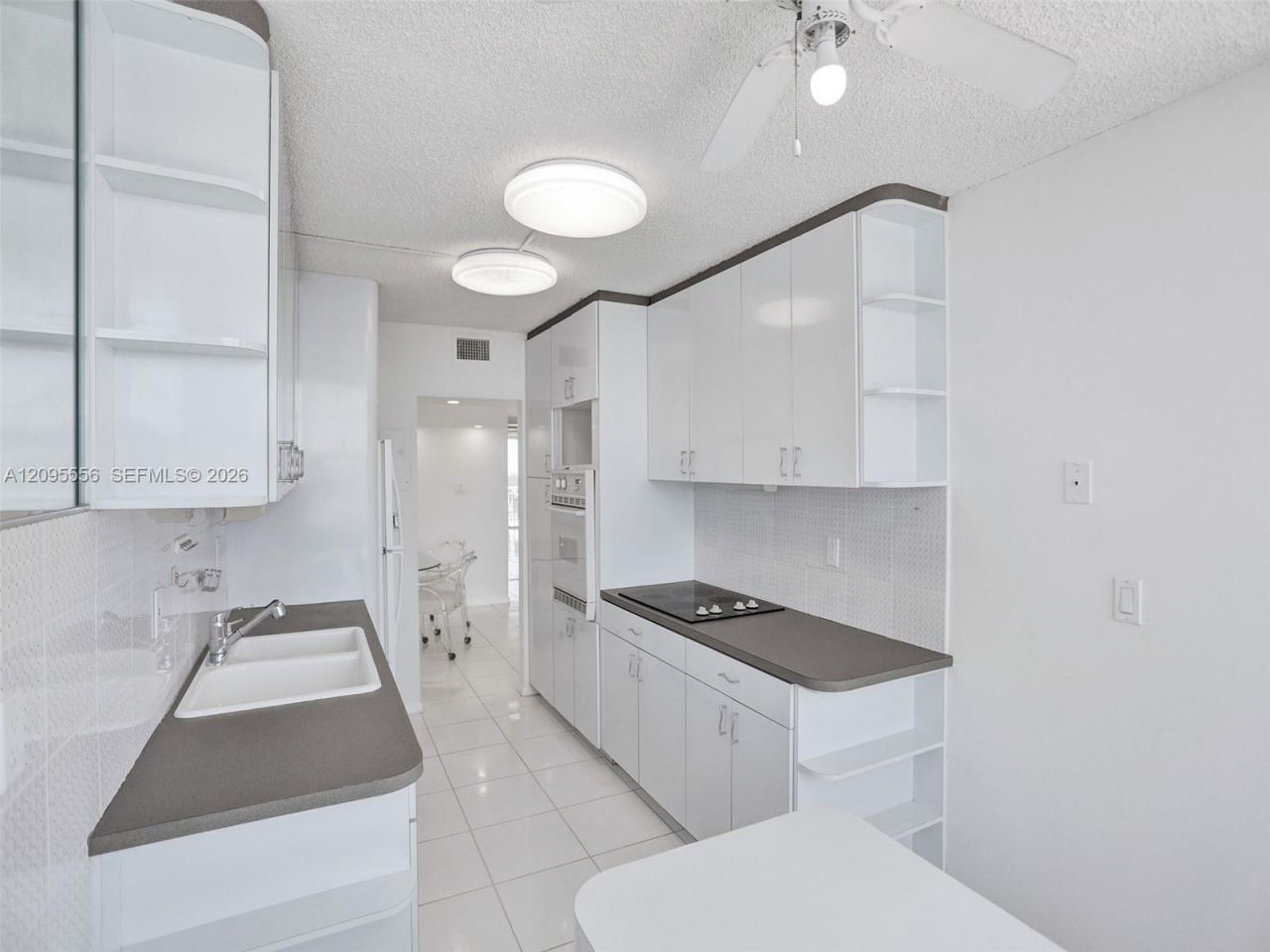 18071 Biscayne Blvd, Unit 1701, Aventura, FL 33160 Photo