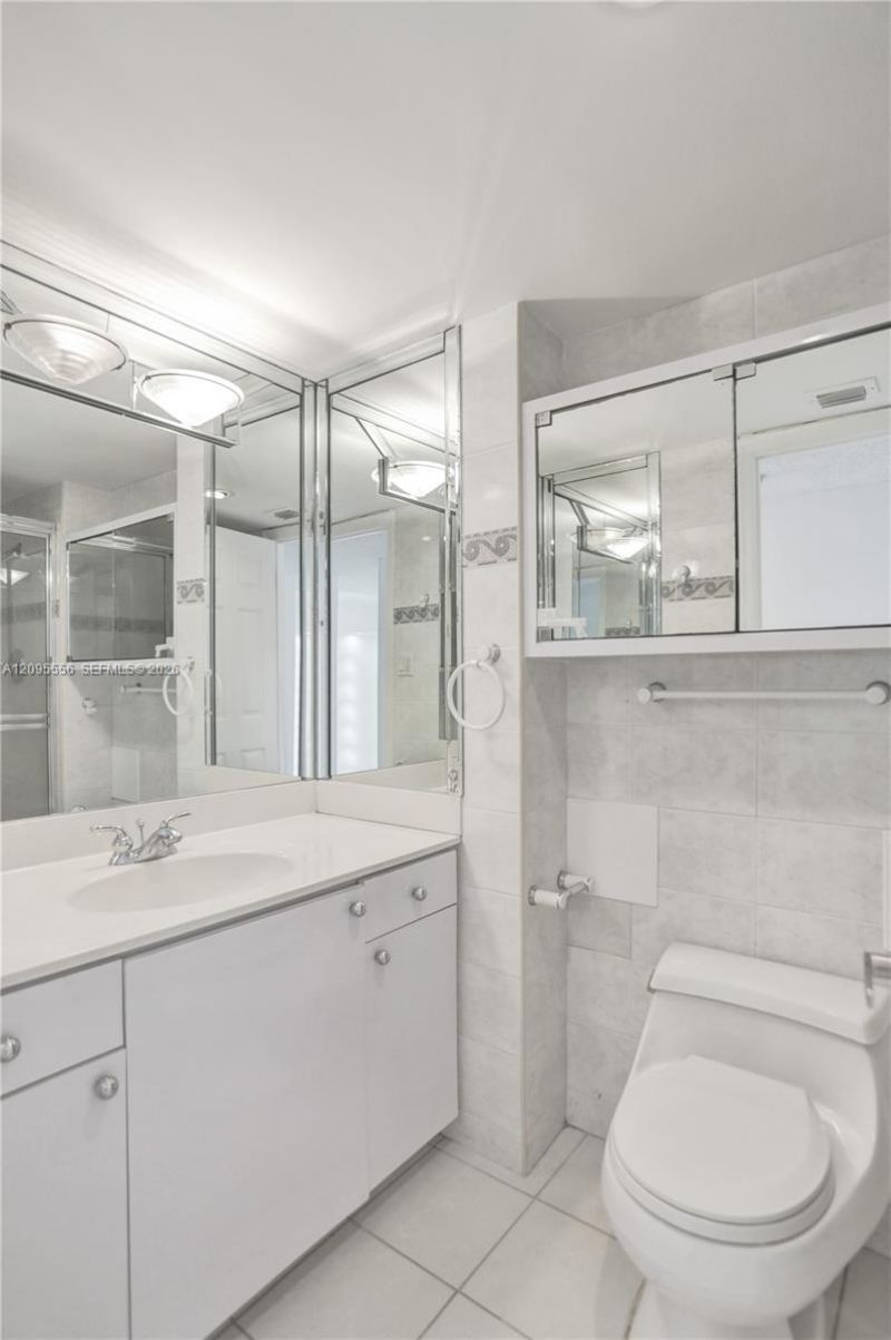18071 Biscayne Blvd, Unit 1701, Aventura, FL 33160 Photo