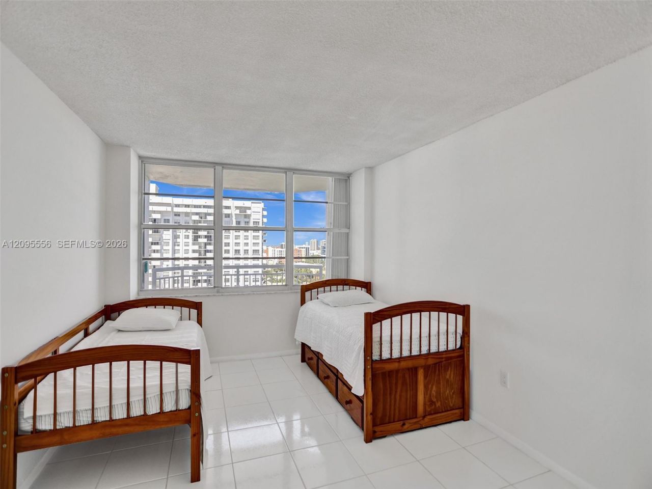 18071 Biscayne Blvd, Unit 1701, Aventura, FL 33160 Photo