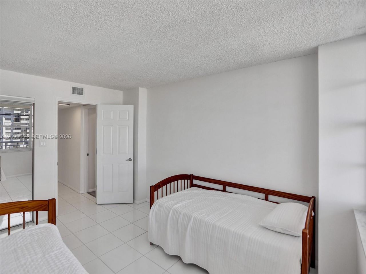 18071 Biscayne Blvd, Unit 1701, Aventura, FL 33160 Photo
