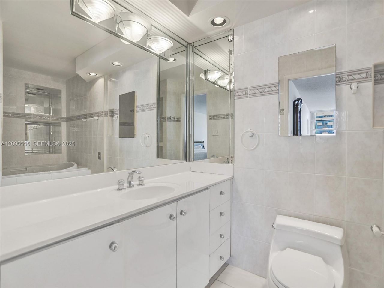18071 Biscayne Blvd, Unit 1701, Aventura, FL 33160 Photo