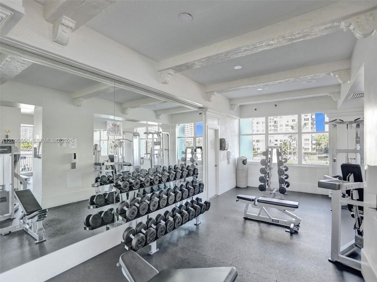 18071 Biscayne Blvd, Unit 1701, Aventura, FL 33160 Photo