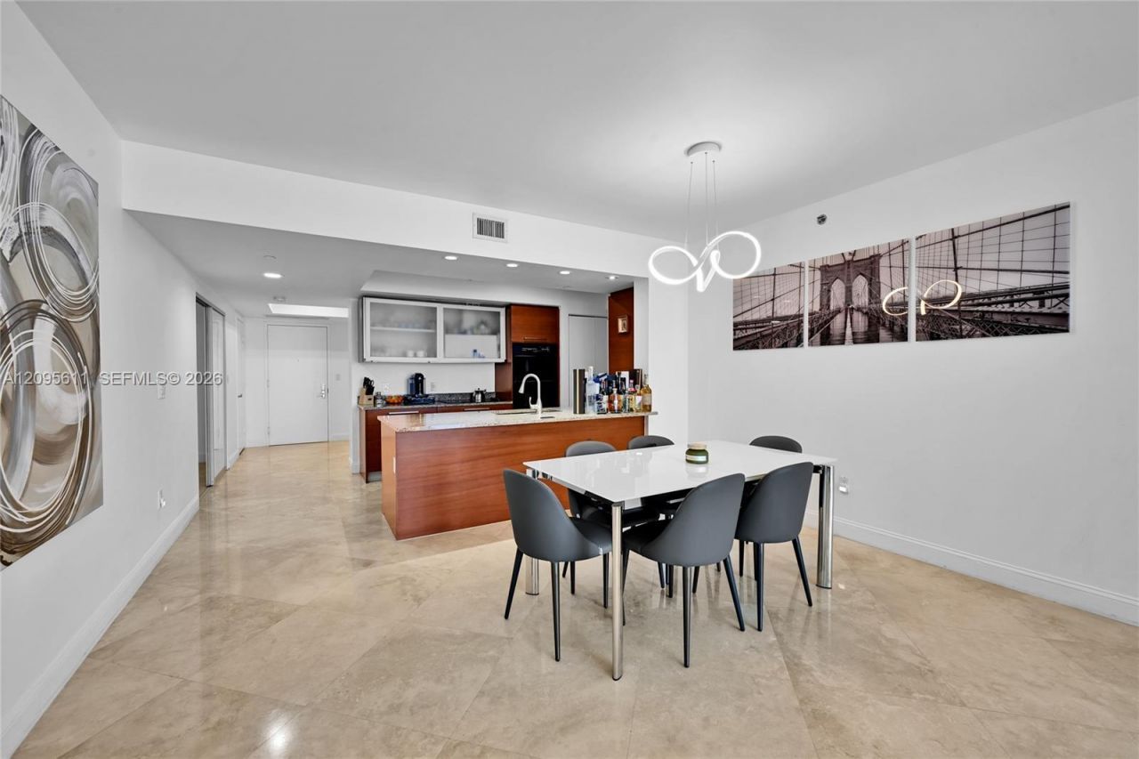 1830 S Ocean Dr, Unit 3104, Hallandale Beach, FL 33009 Photo