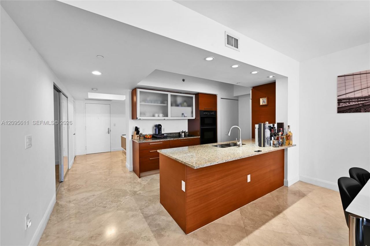 1830 S Ocean Dr, Unit 3104, Hallandale Beach, FL 33009 Photo