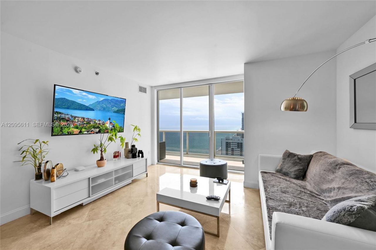 1830 S Ocean Dr, Unit 3104, Hallandale Beach, FL 33009 Photo