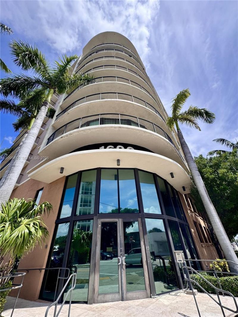 1690 SW 27th Ave , Unit 502, Miami, FL 33145 Photo
