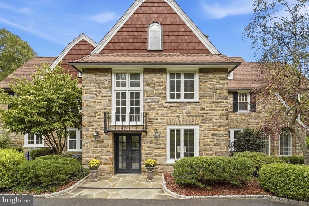 1380 GILBERT ROAD , MEADOWBROOK, PA 19046