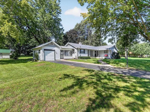 3225 S Weldon Road, ROCKFORD, IL 61102