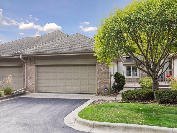 7238 Lewis Ridge Parkway, Edina, MN 55439