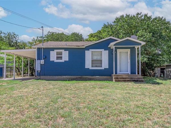 2622 W Johnson Street , Denison, TX 75020