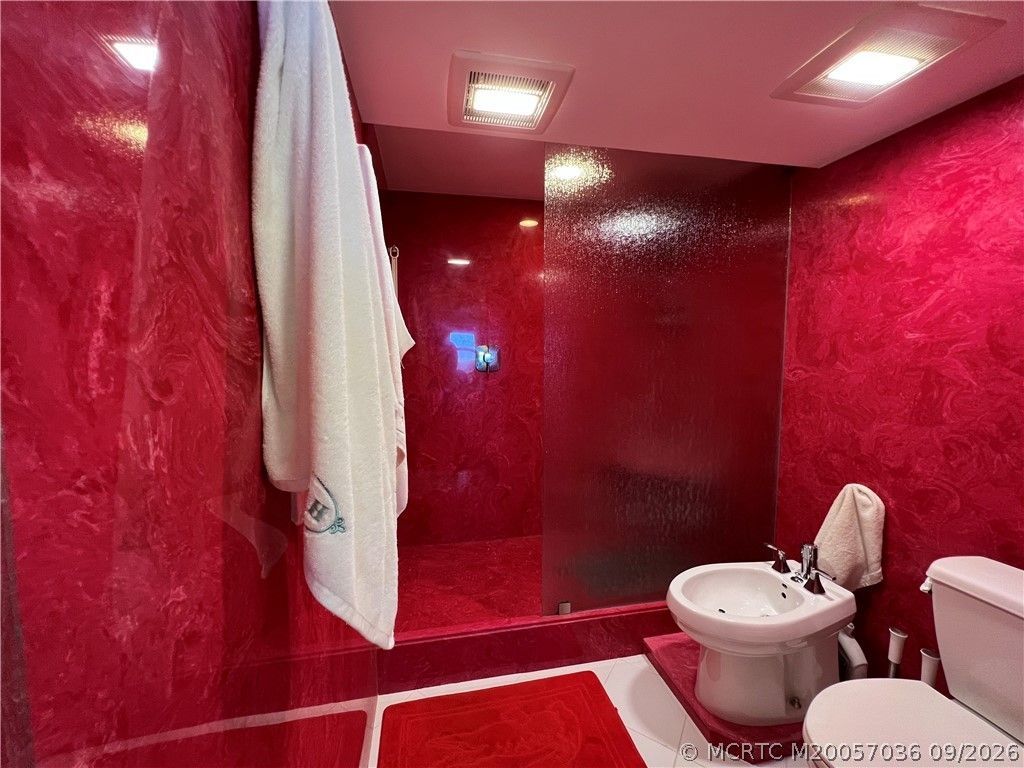 10044 S Ocean Drive , Unit 206, Jensen Beach, FL 34957 Photo