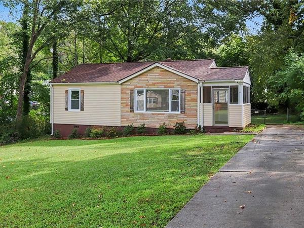 1764 Lee Street , Decatur, GA 30035