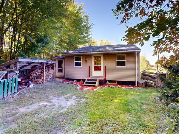 452 Main Street, Canaan, ME 04924