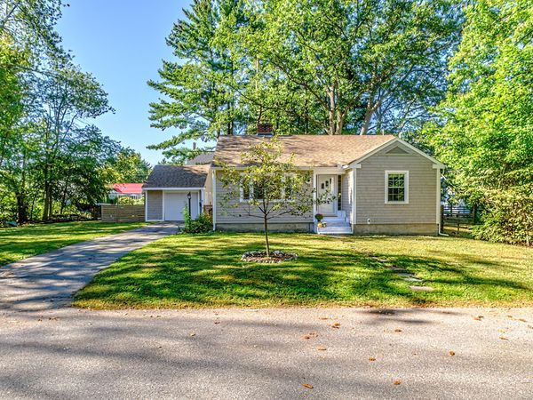 11 Graham Terrace, Portland, ME 04103