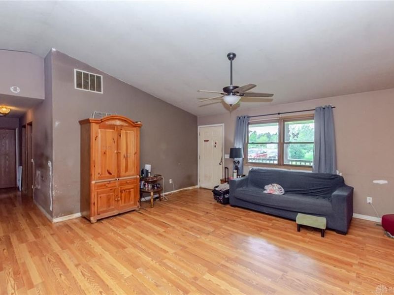 32 Valhalla Drive, Eaton, OH 45320 Photo 6
