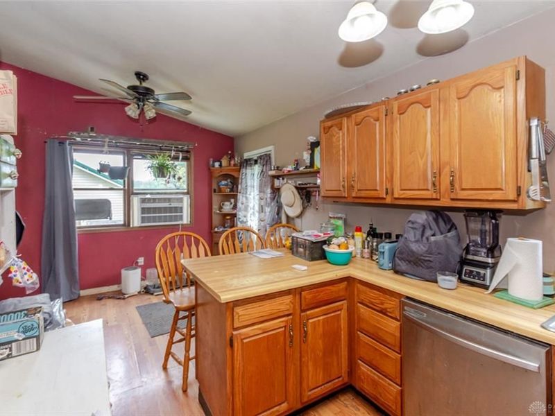 32 Valhalla Drive, Eaton, OH 45320 Photo 8