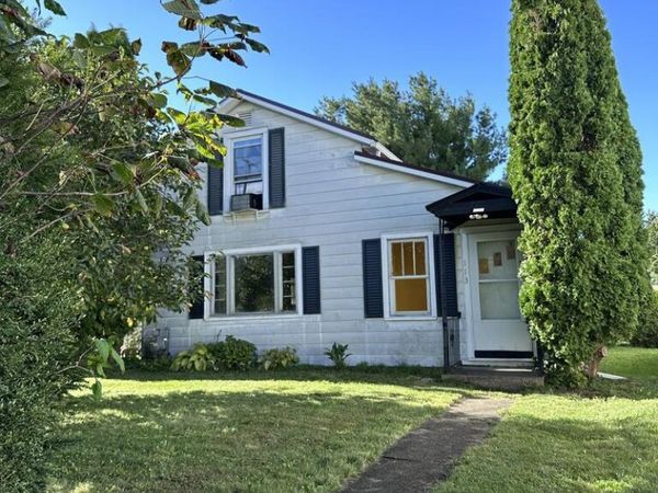 113 N Bridge St, Perrysville, OH 44864