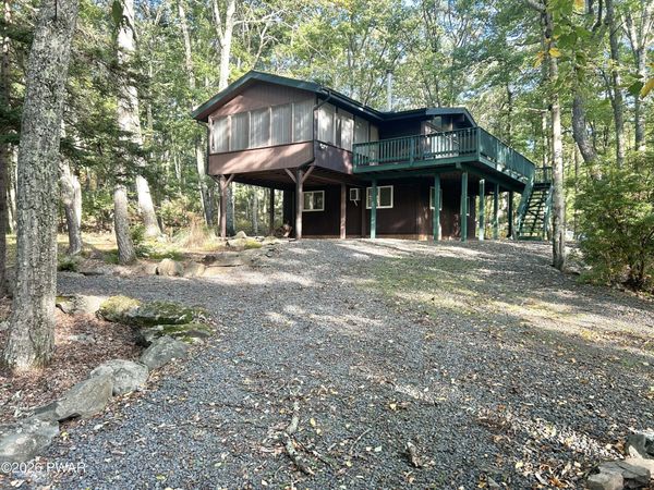 123 Saddle Brook Lane , Hawley, PA 18428