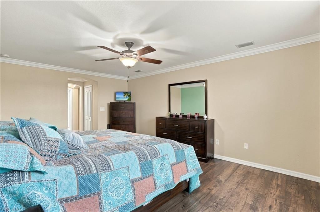 2446 Heydon Cir E, Naples, FL 34120 Photo