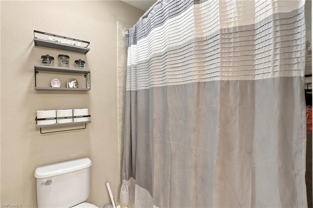 2446 Heydon Cir E, Naples, FL 34120 Photo