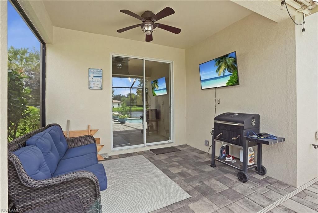 2446 Heydon Cir E, Naples, FL 34120 Photo