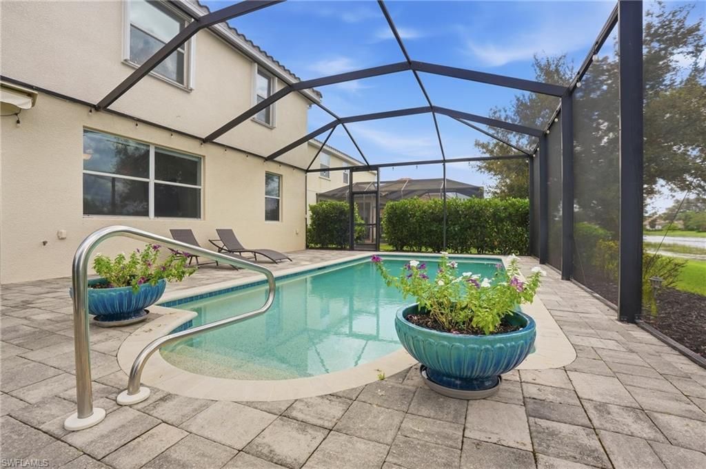 2446 Heydon Cir E, Naples, FL 34120 Photo