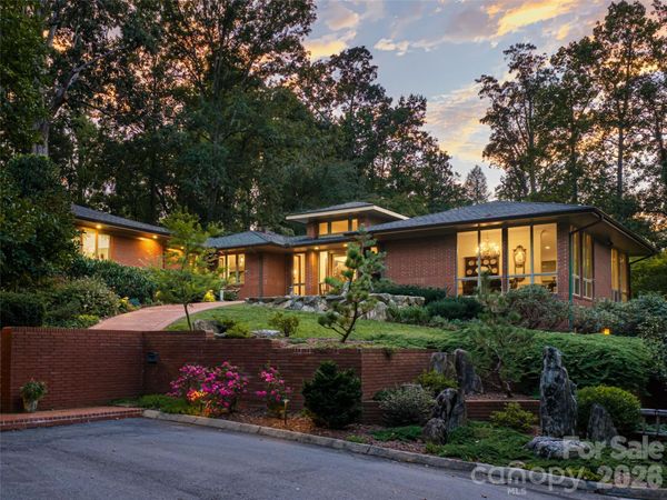 57 Stuyvesant Road , Asheville, NC 28803