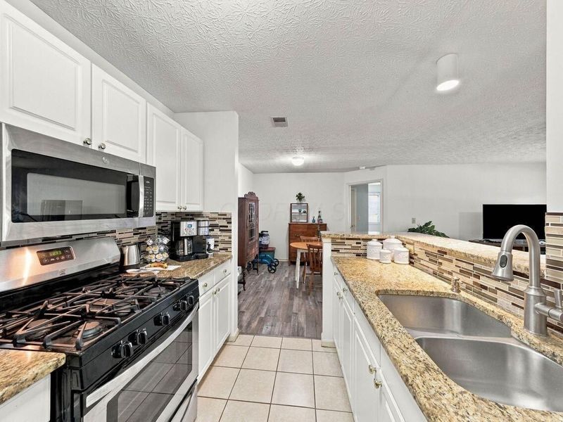6735 Meadow Creek Drive , Unit 103, Columbus, OH 43235 Photo 16