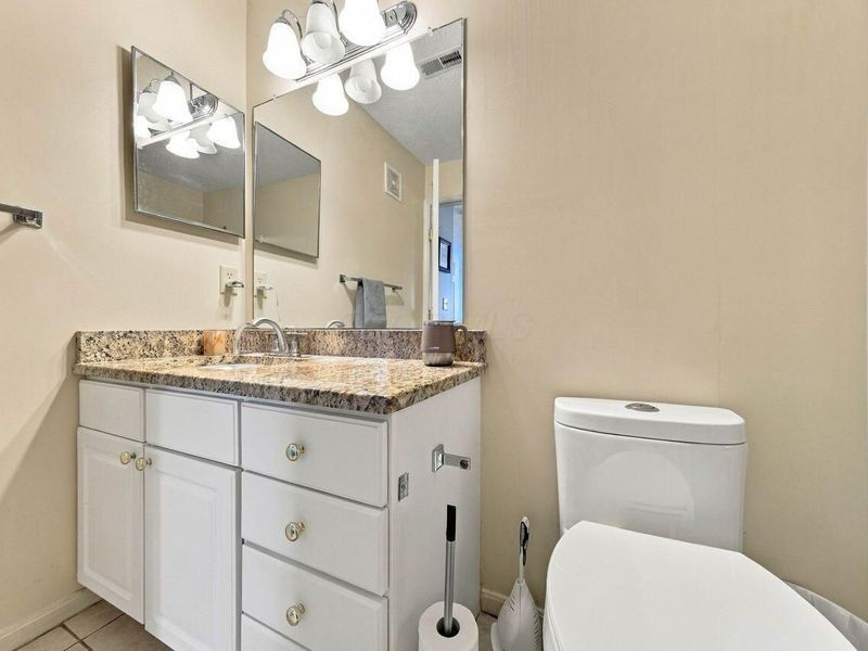 6735 Meadow Creek Drive , Unit 103, Columbus, OH 43235 Photo 25