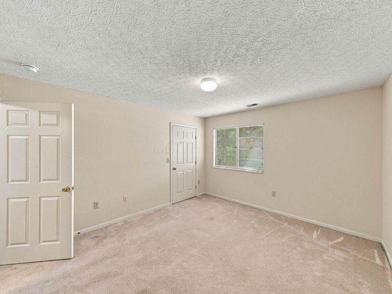 6735 Meadow Creek Drive , Unit 103, Columbus, OH 43235 Photo 26