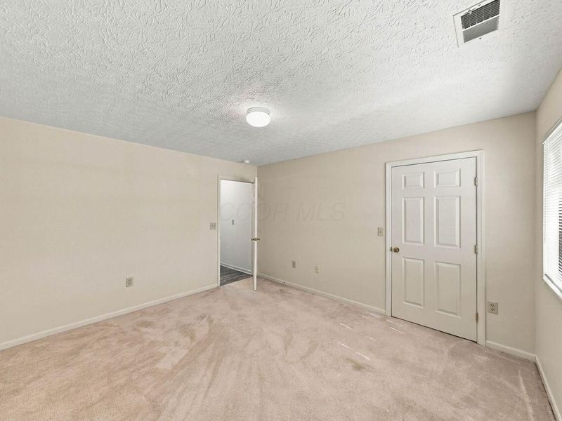 6735 Meadow Creek Drive , Unit 103, Columbus, OH 43235 Photo 28