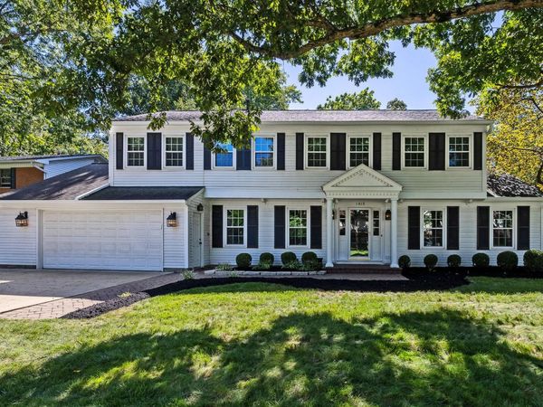 1413 Oakbourne Drive , Columbus, OH 43235