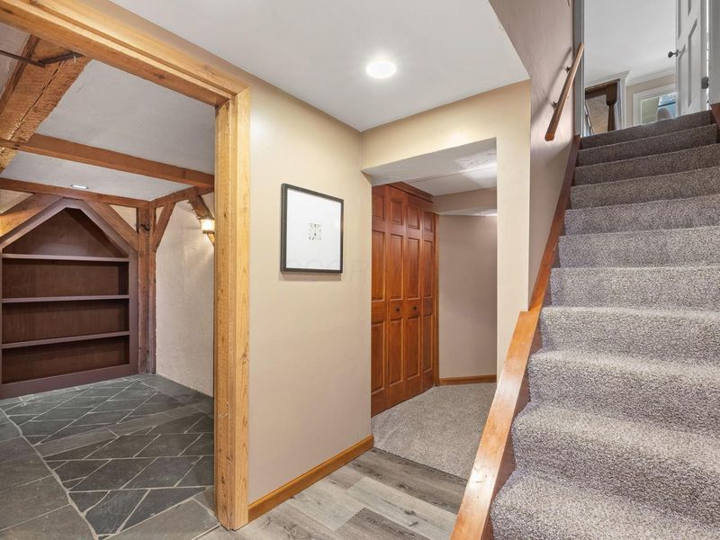 1413 Oakbourne Drive, Columbus, OH 43235 Photo 48