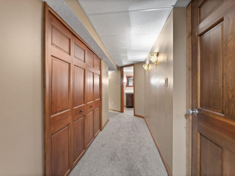 1413 Oakbourne Drive, Columbus, OH 43235 Photo 52