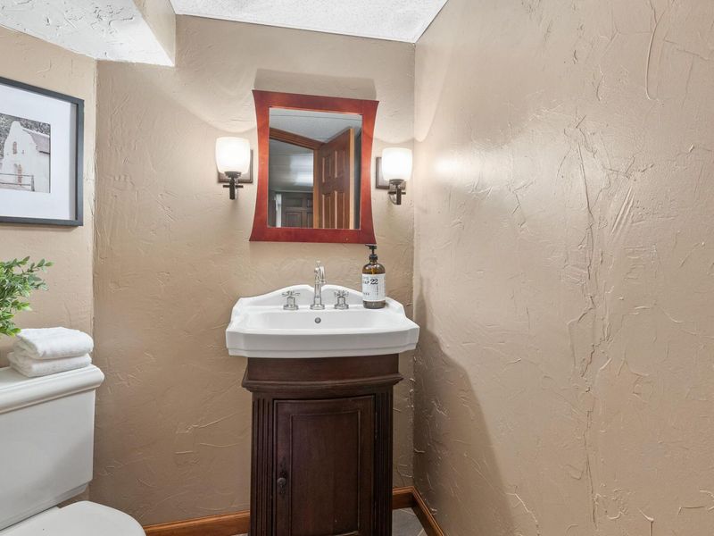 1413 Oakbourne Drive, Columbus, OH 43235 Photo 53