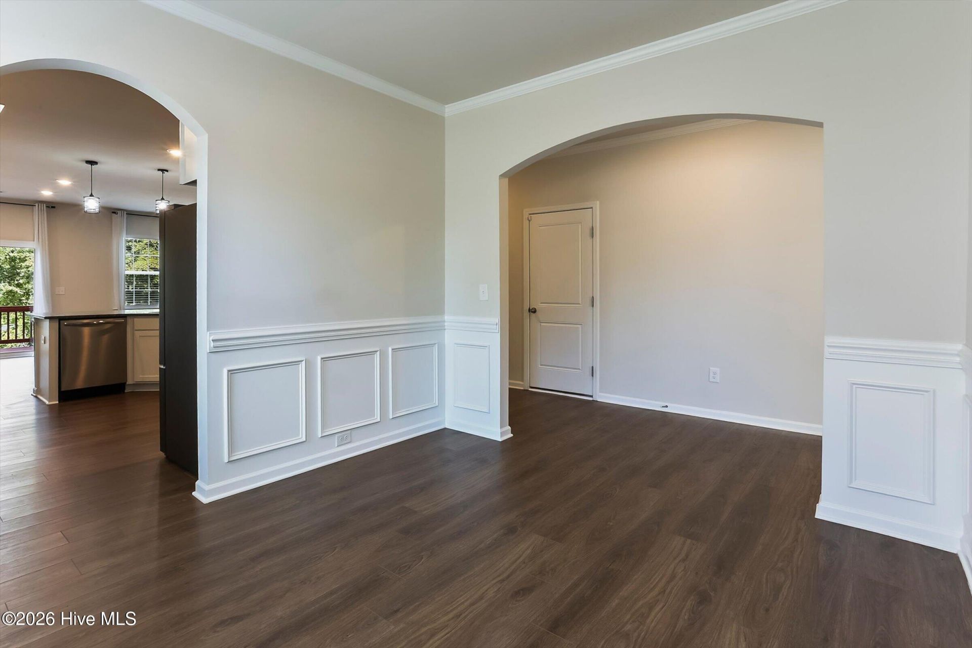 152 Southern Lake Court Photo 12