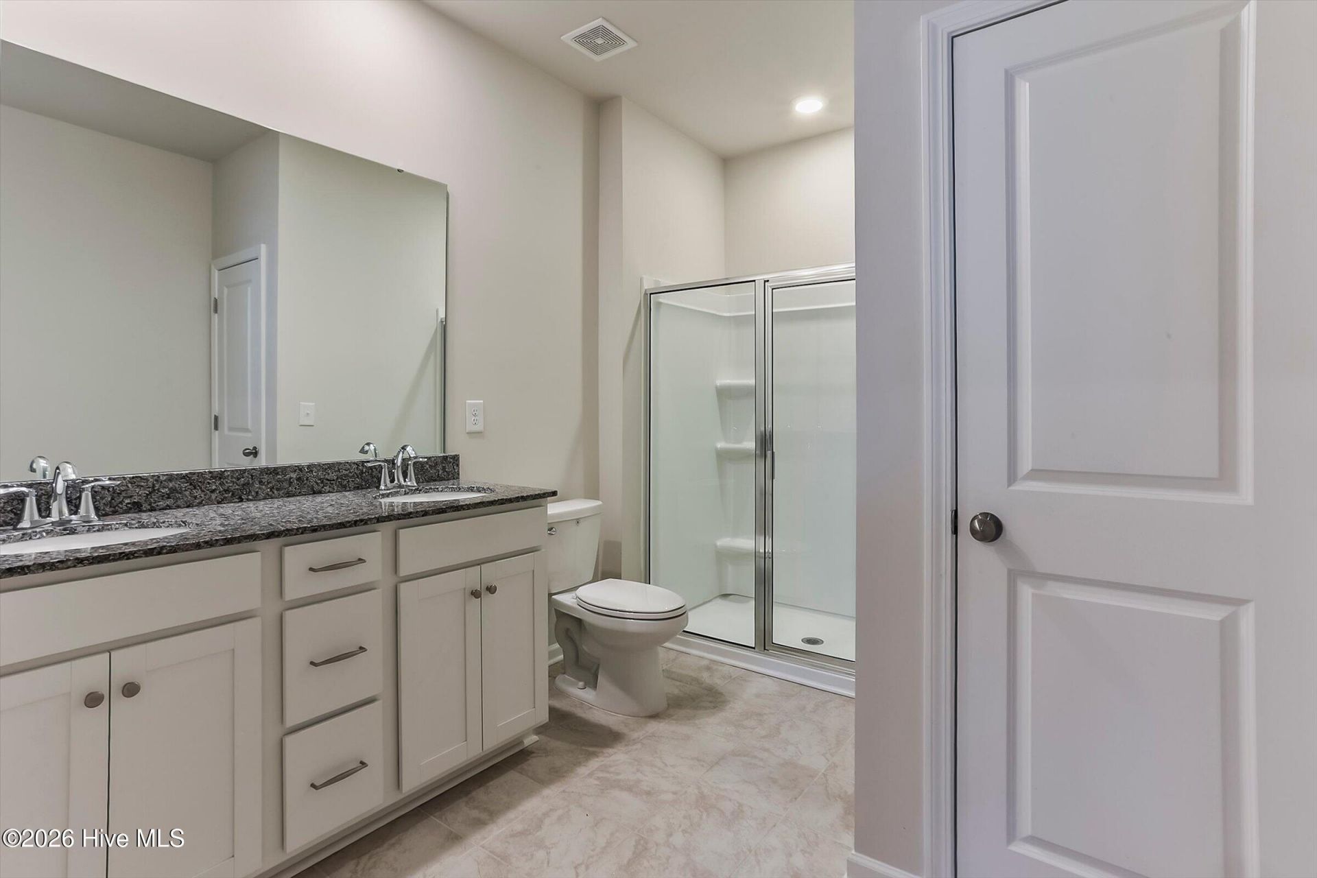 152 Southern Lake Court Photo 29