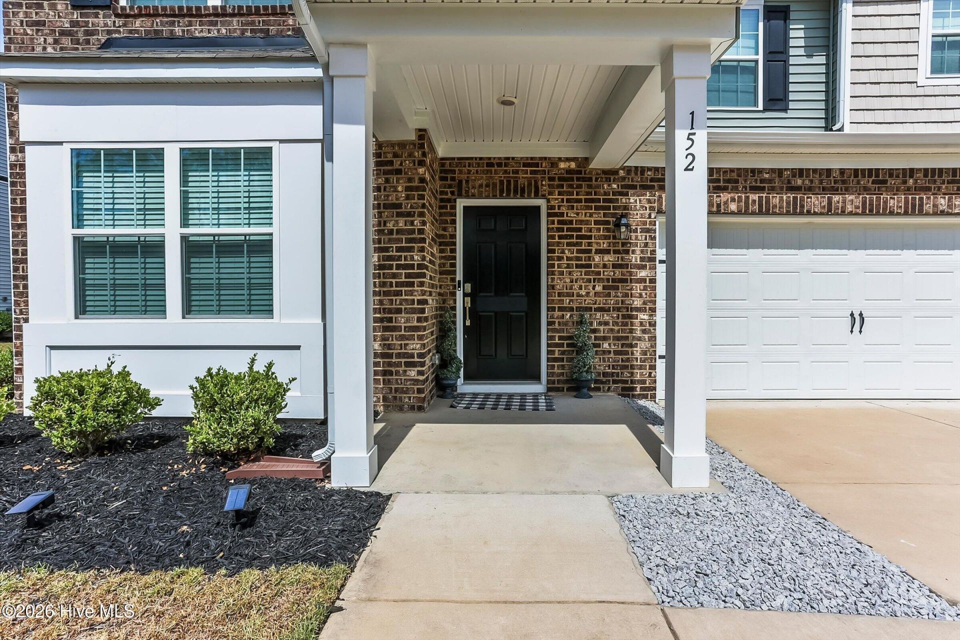 152 Southern Lake Court Photo 5