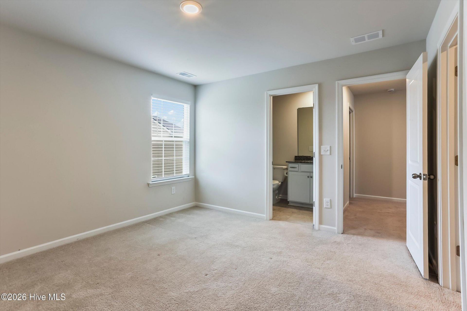 152 Southern Lake Court Photo 55