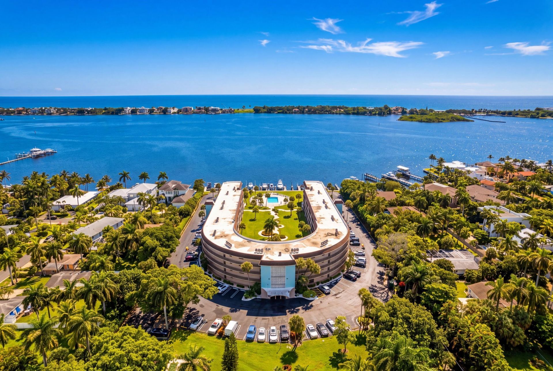 2424 N Federal Highway, Unit 305, Boynton Beach, FL 33435 Photo