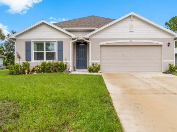 613 Carnival Terrace, Sebastian, FL 32958