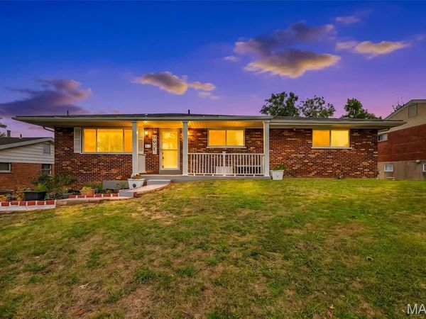 3927 Trotwood Place, St Louis, MO 63125
