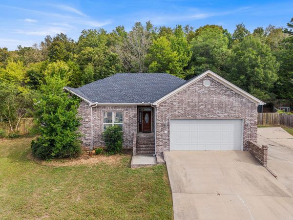 22 Emma Drive, Cabot, AR 72023