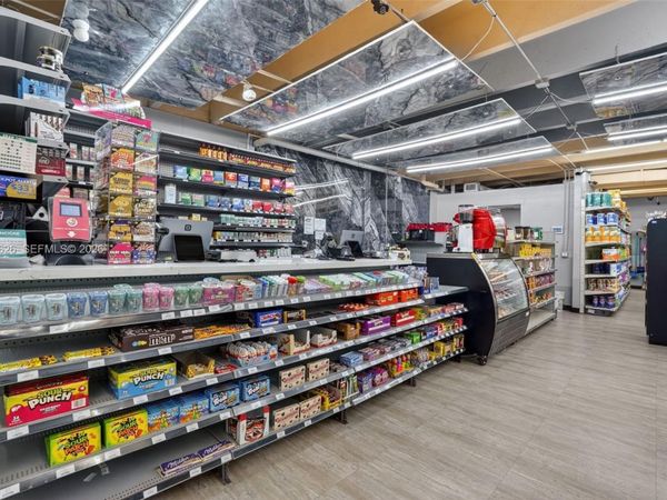Turnkey Grocery, Convenience Store & Smoke Shop Fo, Hialeah, FL 33012
